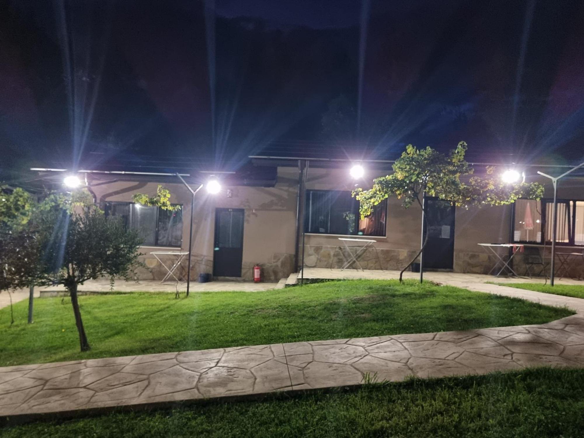 Хотелски Комплекс Саня Aprilți Exterior foto